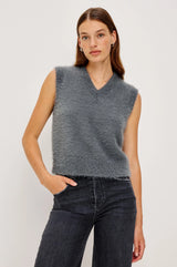 Talli Vest
Heather Charcoal