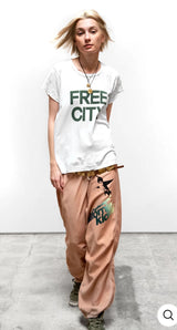FREECITY "the doing of it is the being of it" SUPERVINTAGE shortsleeve t - laundry whites