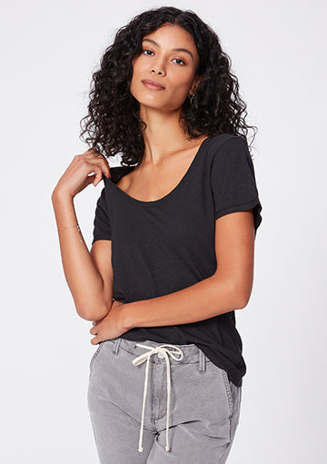 Frame mid rise scoop neck tshirt